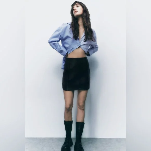 Zara Topstitched Faux Leather Skirt
